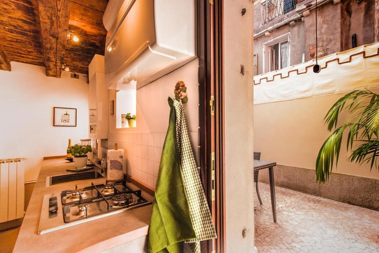 Cozy House-Close To Biennale And St. Mark Square Villa Venice 0*,  Italy