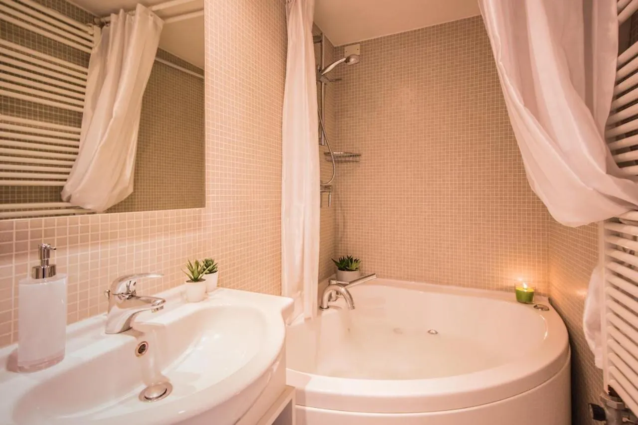 Cozy House-Close To Biennale And St. Mark Square Villa Venice 0*,  Italy