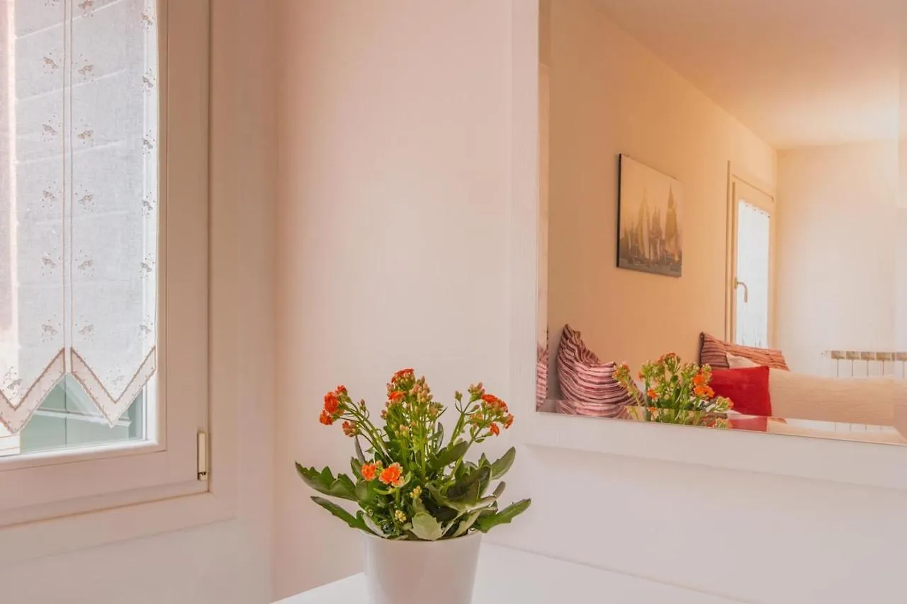 Cozy House-Close To Biennale And St. Mark Square Villa Venice 0*,