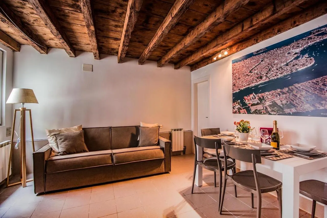 Cozy House-Close To Biennale And St. Mark Square contacts